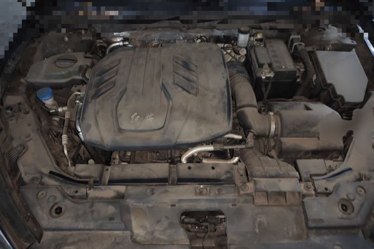 Used Hongqi H5 2022 Classic Model Facelift 1.5T DCT Qiyun Edition Engine Bay