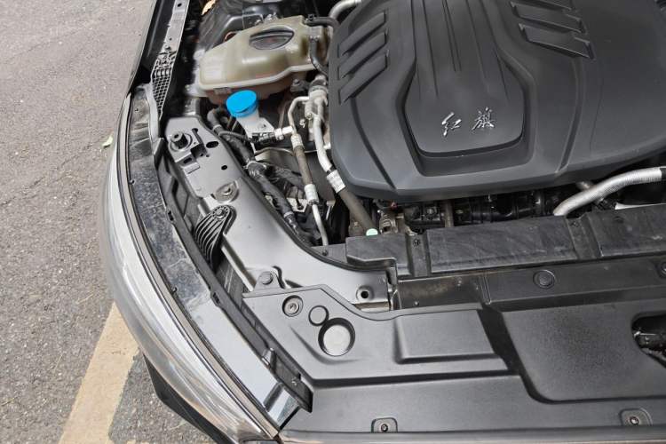 Used Hongqi H5 2022 Classic Model Facelift 1.5T DCT Qiyun Edition Engine Bay Right