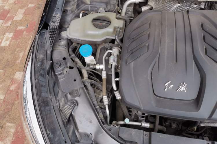 Used Hongqi H5 2022 Classic Model Facelift 1.5T DCT Qiyun Edition Engine Bay Right