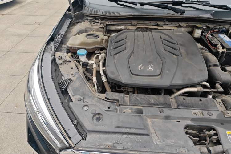 Used Hongqi H5 2022 Classic Model Facelift 1.5T DCT Qiyun Edition Engine Bay Right