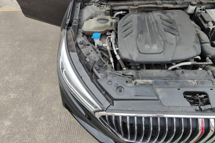 Used Hongqi H5 2022 Classic Model Facelift 1.5T DCT Qiyun Edition Engine Bay Right