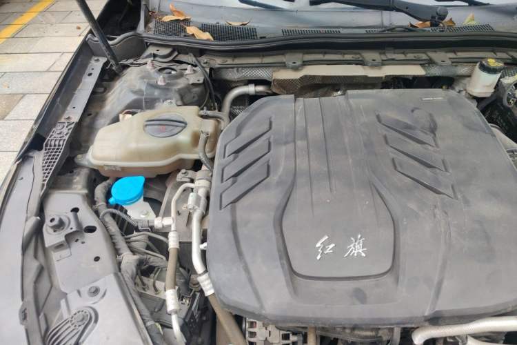 Used Hongqi H5 2022 Classic Model Facelift 1.5T DCT Qiyun Edition Engine Bay Right