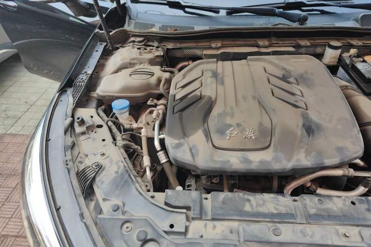 Used Hongqi H5 2022 Classic Model Facelift 1.5T DCT Qiyun Edition Engine Bay Right