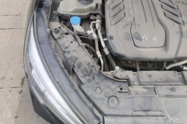 Used Hongqi H5 2022 Classic Model 1.5T DCT Flagship Edition Engine Bay Right