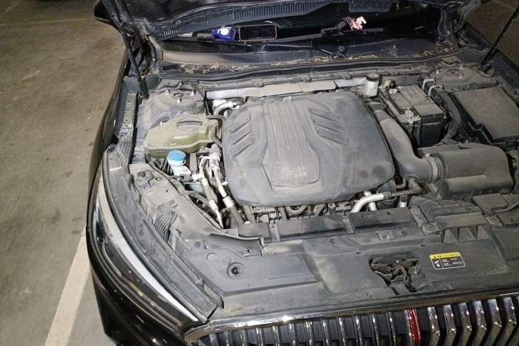 Used Hongqi H5 2022 Classic Model Facelift 1.8T Automatic Smart Connect Flagship Edition Engine Bay Right