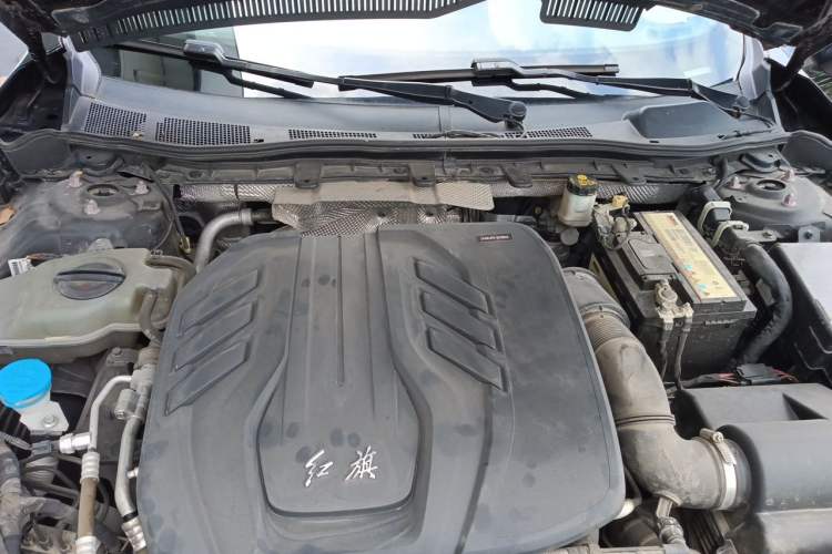 Used Hongqi H5 2022 Classic Model Facelift 1.5T DCT Qiyun Edition Engine Bay