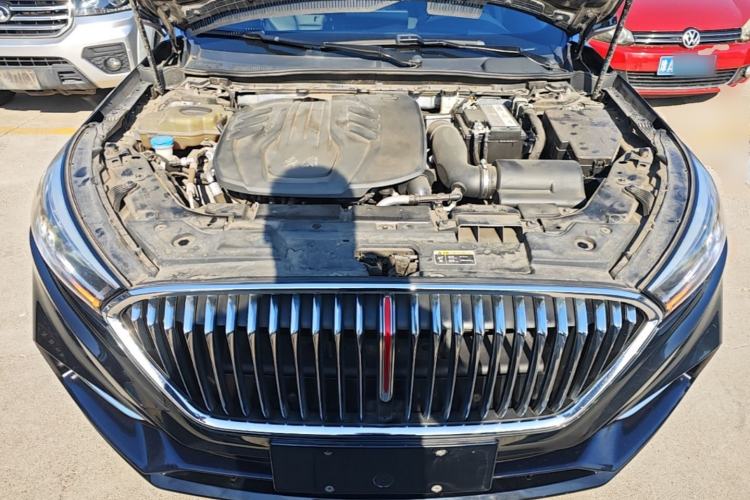 Used Hongqi H5 2022 Classic Model Facelift 1.8T Automatic Smart Connect Flagship Edition Engine Bay