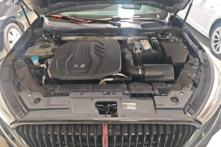 Used Hongqi H5 2022 Classic Model Facelift 1.5T DCT Qiyun Edition Engine Bay