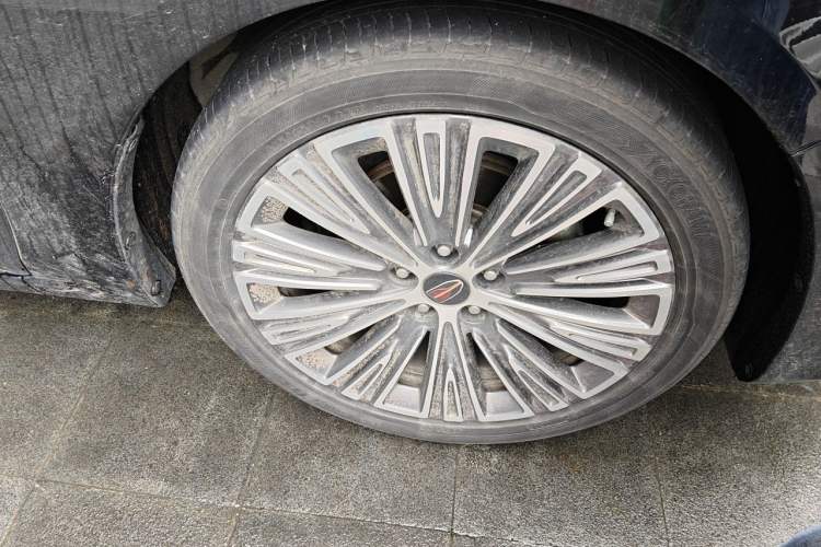 Used Hongqi H5 2022 Classic Model 1.8T Automatic Smart Connect Flagship Edition Exterior 1