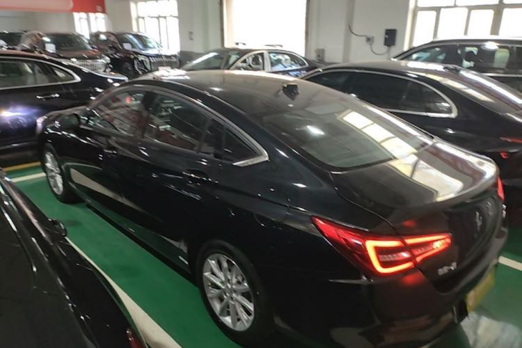 Used Hongqi H5 2022 Classic Model 1.5T DCT Flagship Edition Exterior 2