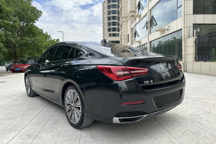 Used Hongqi H5 2022 Classic Model Facelift 1.8T Automatic Smart Connect Flagship Edition Exterior 3