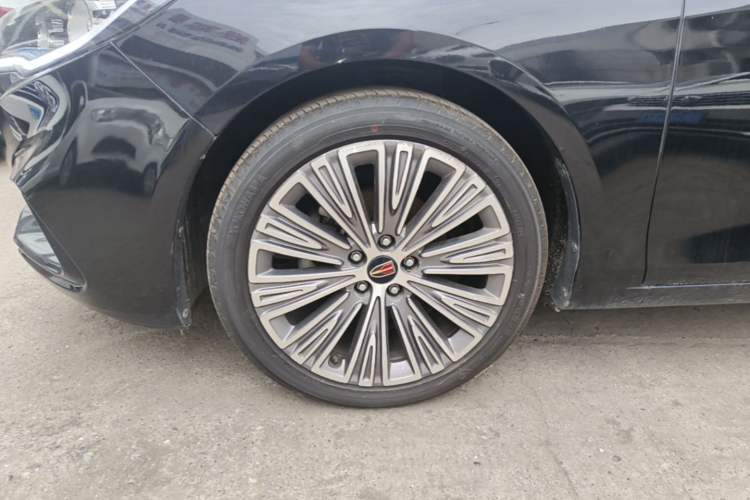 Used Hongqi H5 2022 Classic Model Facelift 1.5T DCT Qiyun Edition Exterior 4
