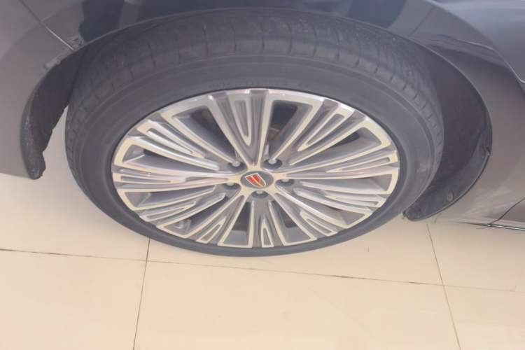 Used Hongqi H5 2022 Classic Model Facelift 1.5T DCT Qiyun Edition Exterior 4