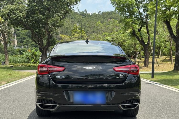 Used Hongqi H5 2022 Classic Model Facelift 1.8T Automatic Smart Connect Flagship Edition Exterior 4