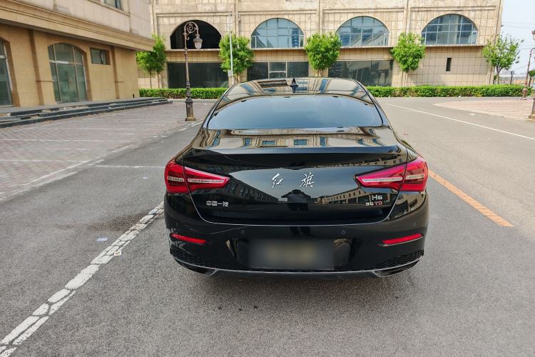 Used Hongqi H5 2022 Classic Model 1.8T Automatic Smart Connect Flagship Edition Exterior 5