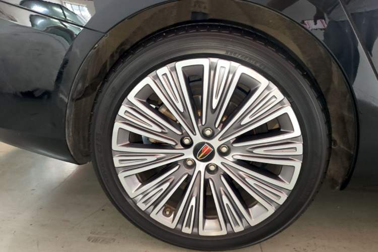 Used Hongqi H5 2022 Classic Model 1.5T DCT Flagship Edition Exterior 5