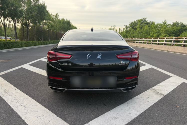 Used Hongqi H5 2022 Classic Model Facelift 1.8T Automatic Smart Connect Flagship Edition Exterior 5