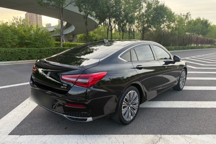 Used Hongqi H5 2022 Classic Model Facelift 1.8T Automatic Smart Connect Flagship Edition Exterior 6
