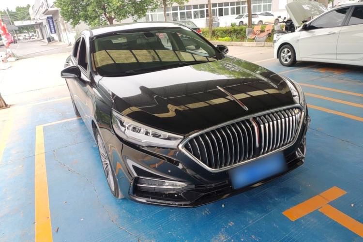 Used Hongqi H5 2022 Classic Model 1.5T DCT Flagship Edition Front Right 45 Deg