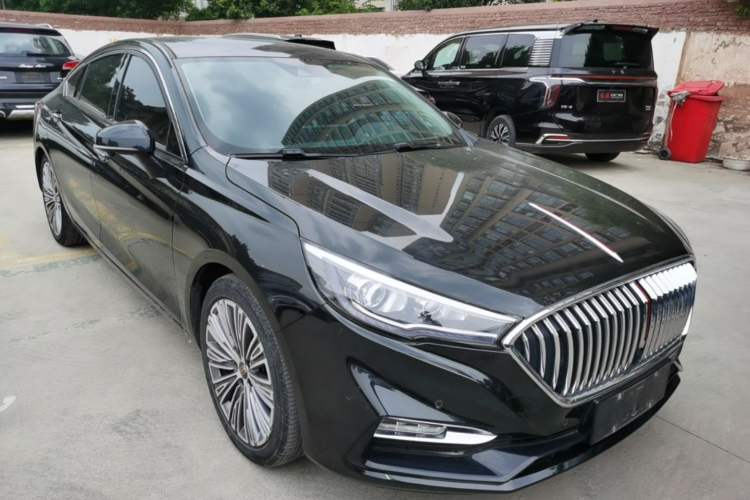 Used Hongqi H5 2022 Classic Model Facelift 1.8T Automatic Smart Connect Flagship Edition Front Right 45 Deg