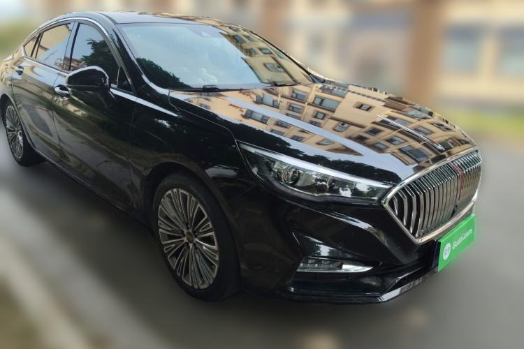 Used Hongqi H5 2022 Classic Model 1.8T Automatic Smart Connect Flagship Edition Front Right 45 Deg