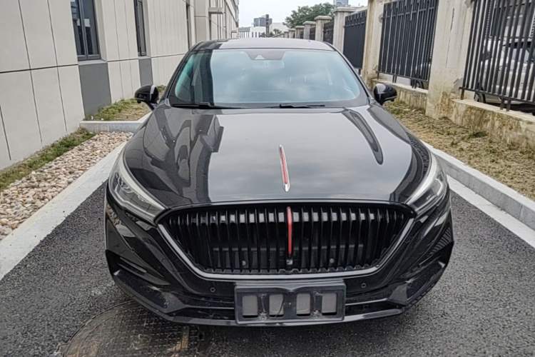 Used Hongqi H5 2022 Classic Model Facelift 1.8T Automatic Smart Connect Flagship Edition Front