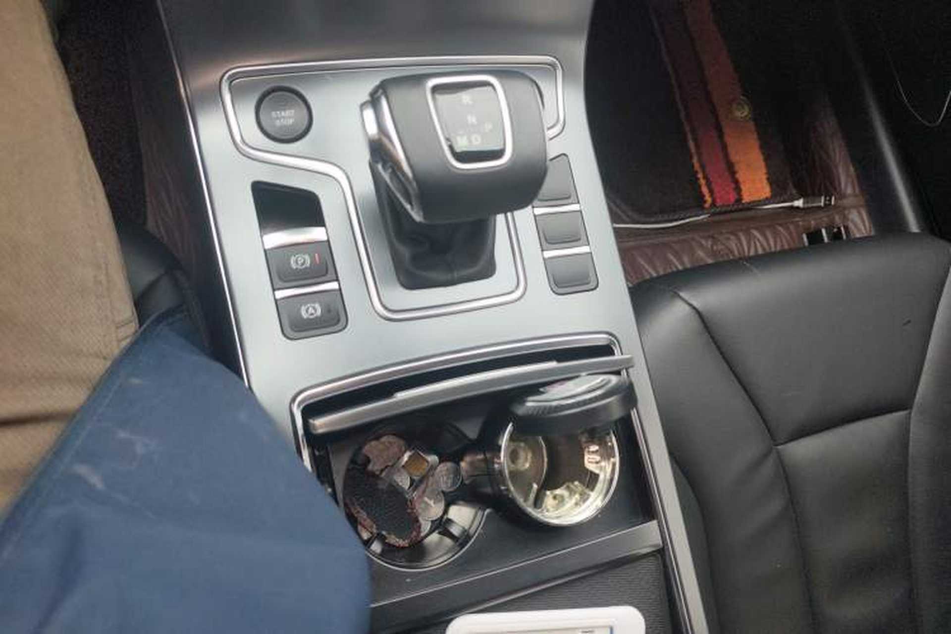 Used Hongqi H5 2022 Classic Model 1.5T DCT Flagship Edition Gear Lever
