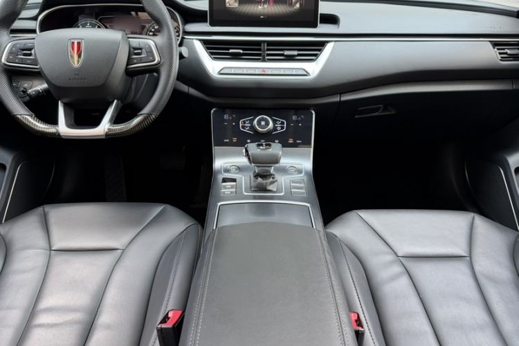 Used Hongqi H5 2022 Classic Model Facelift 1.5T DCT Qiyun Edition Gear Lever