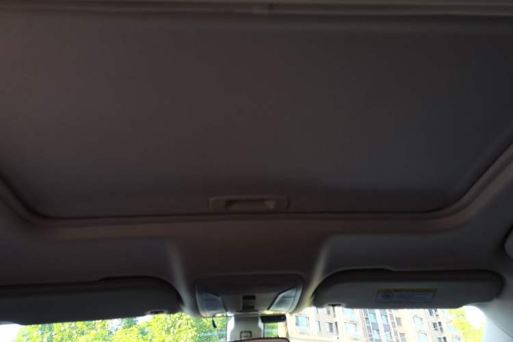 Used Hongqi H5 2022 Classic Model 1.5T DCT Flagship Edition Headliner