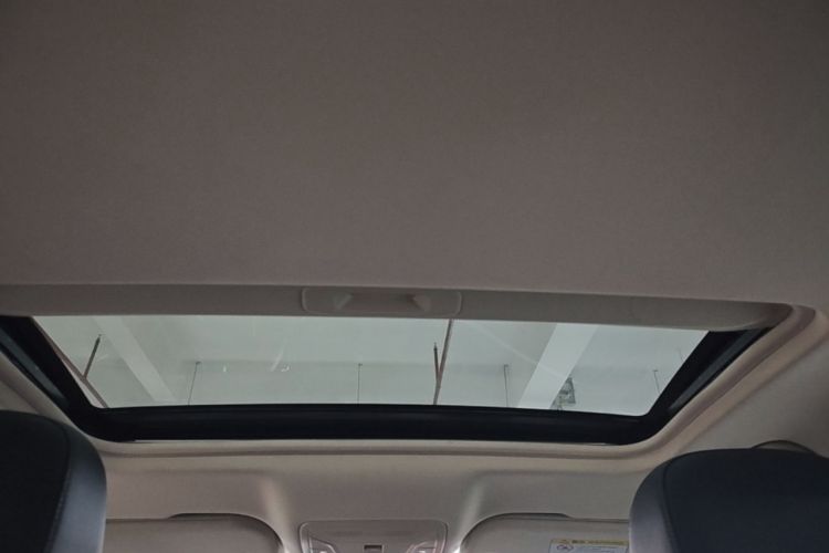 Used Hongqi H5 2022 Classic Model 1.5T DCT Flagship Edition Headliner