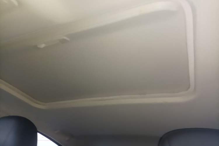Used Hongqi H5 2022 Classic Model Facelift 1.5T DCT Qiyun Edition Headliner
