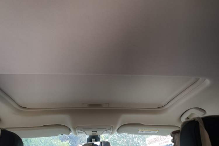 Used Hongqi H5 2022 Classic Model Facelift 1.5T DCT Qiyun Edition Headliner