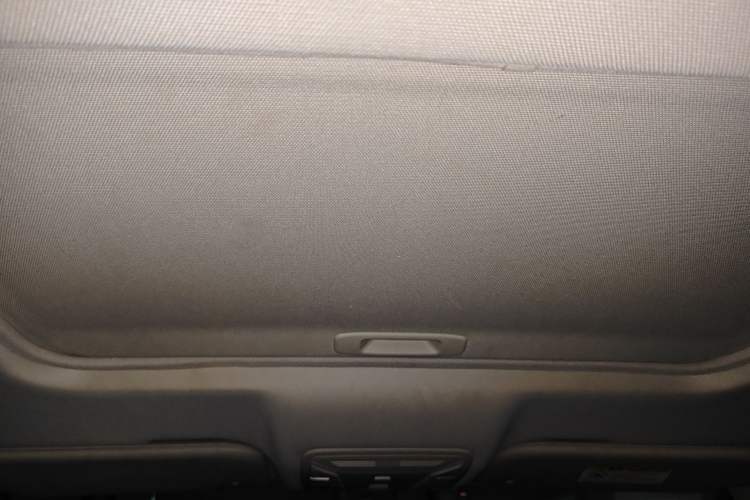 Used Hongqi H5 2022 Classic Model 1.5T DCT Flagship Edition Headliner