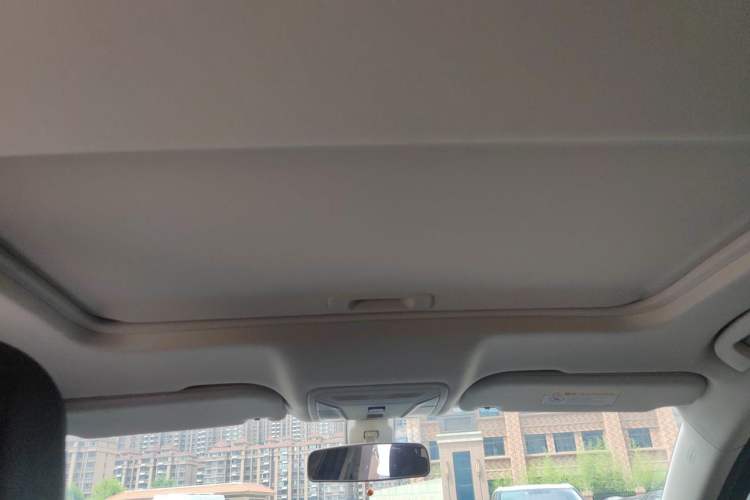 Used Hongqi H5 2022 Classic Model Facelift 1.5T DCT Qiyun Edition Headliner