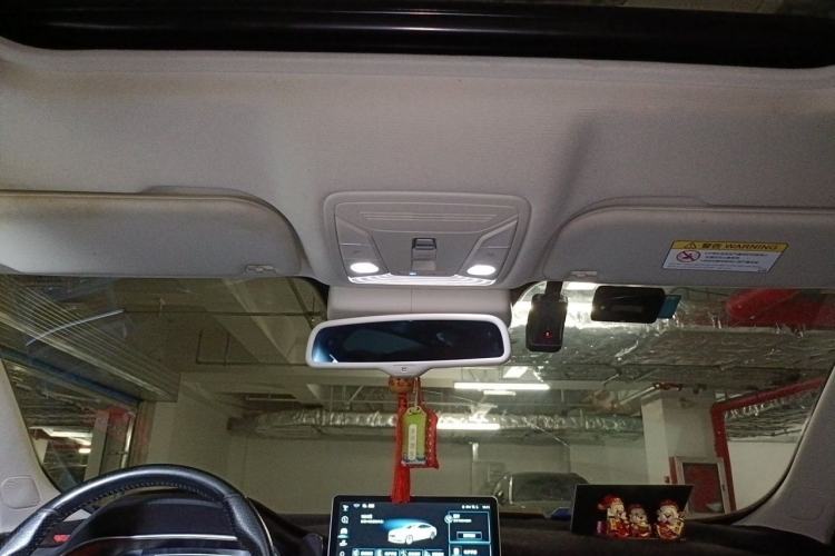 Used Hongqi H5 2022 Classic Model Facelift 1.8T Automatic Smart Connect Flagship Edition Headliner