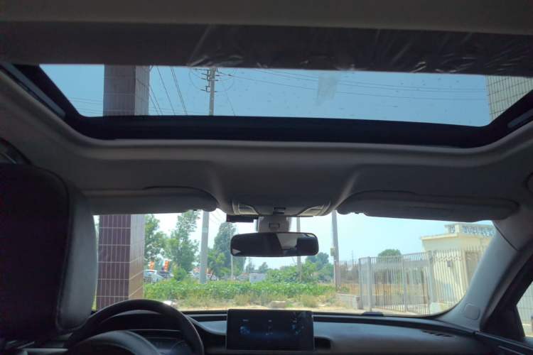 Used Hongqi H5 2022 Classic Model Facelift 1.5T DCT Qiyun Edition Headliner