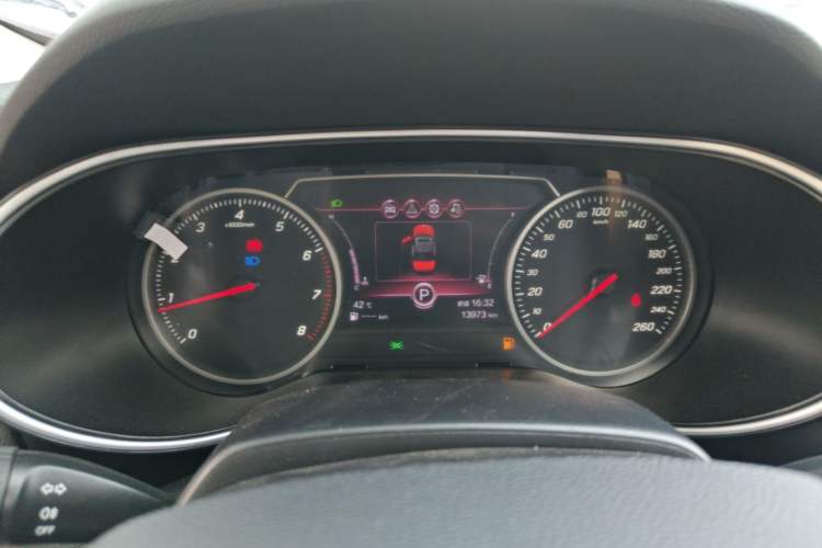 Used Hongqi H5 2022 Classic Model Facelift 1.5T DCT Qiyun Edition Instrument Cluster