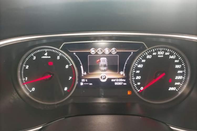 Used Hongqi H5 2022 Classic Model Facelift 1.5T DCT Qiyun Edition Instrument Cluster