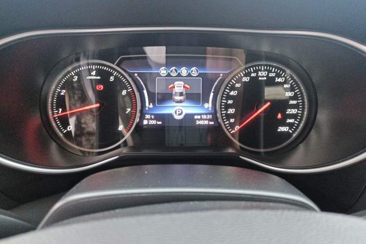 Used Hongqi H5 2022 Classic Model Facelift 1.5T DCT Qiyun Edition Instrument Cluster