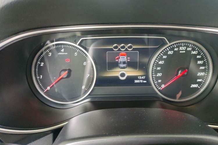 Used Hongqi H5 2022 Classic Model 1.5T DCT Flagship Edition Instrument Cluster