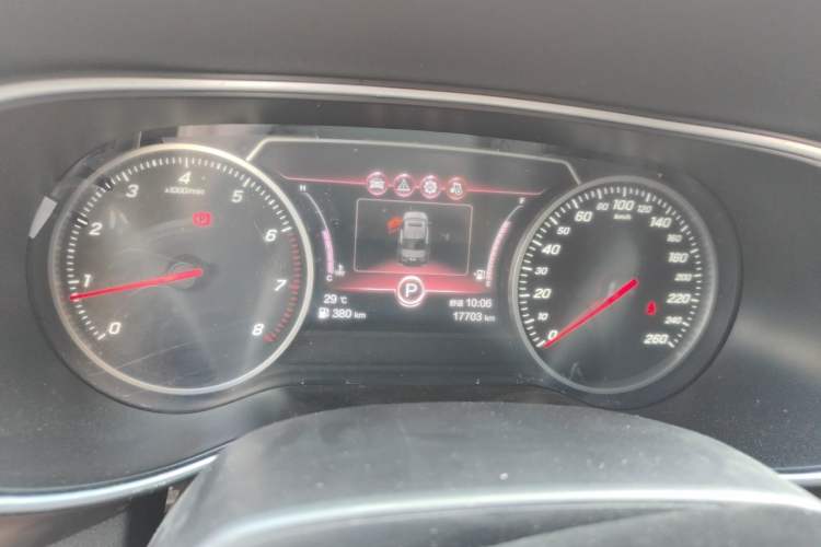 Used Hongqi H5 2022 Classic Model Facelift 1.5T DCT Qiyun Edition Instrument Cluster
