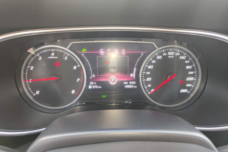 Used Hongqi H5 2022 Classic Model 1.5T DCT Flagship Edition Instrument Cluster