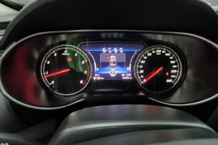Used Hongqi H5 2022 Classic Model Facelift 1.5T DCT Qiyun Edition Instrument Cluster
