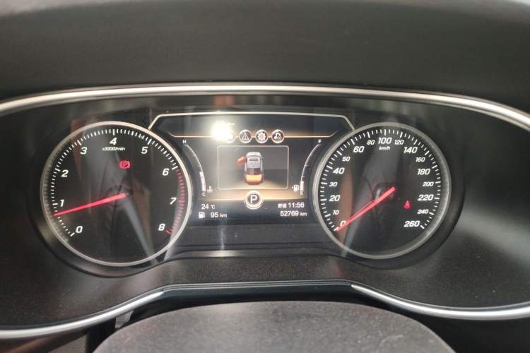 Used Hongqi H5 2022 Classic Model Facelift 1.5T DCT Qiyun Edition Instrument Cluster