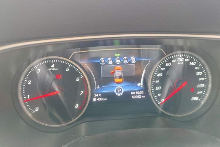 Used Hongqi H5 2022 Classic Model 1.8T Automatic Smart Connect Flagship Edition Instrument Cluster