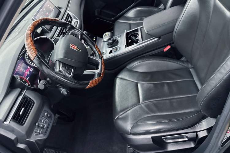 Used Hongqi H5 2022 Classic Model Facelift 1.5T DCT Qiyun Edition Interior 2