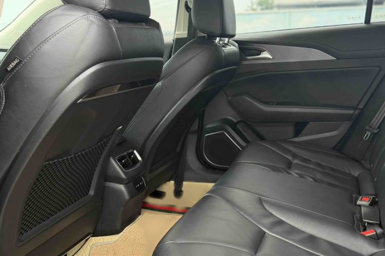 Used Hongqi H5 2022 Classic Model Facelift 1.5T DCT Qiyun Edition Interior 2
