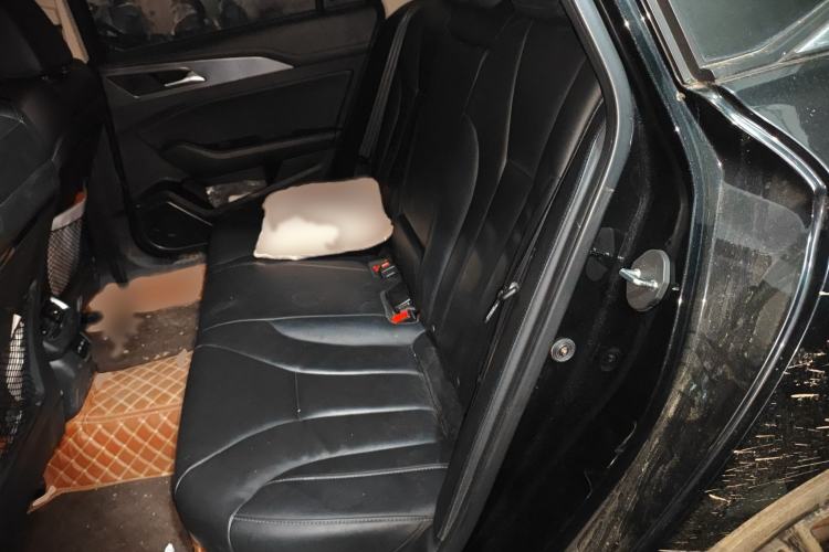 Used Hongqi H5 2022 Classic Model 1.5T DCT Flagship Edition Interior 4