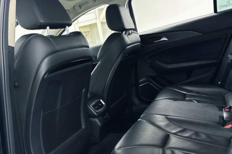 Used Hongqi H5 2022 Classic Model Facelift 1.5T DCT Qiyun Edition Interior 6