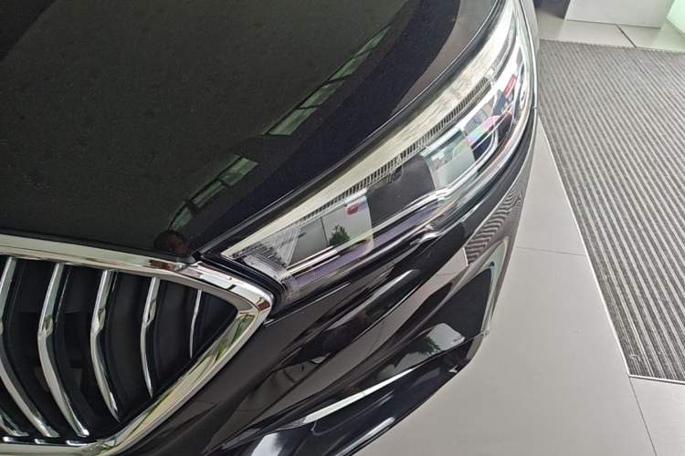 Used Hongqi H5 2022 Classic Model Facelift 1.5T DCT Qiyun Edition Left Front Headlight